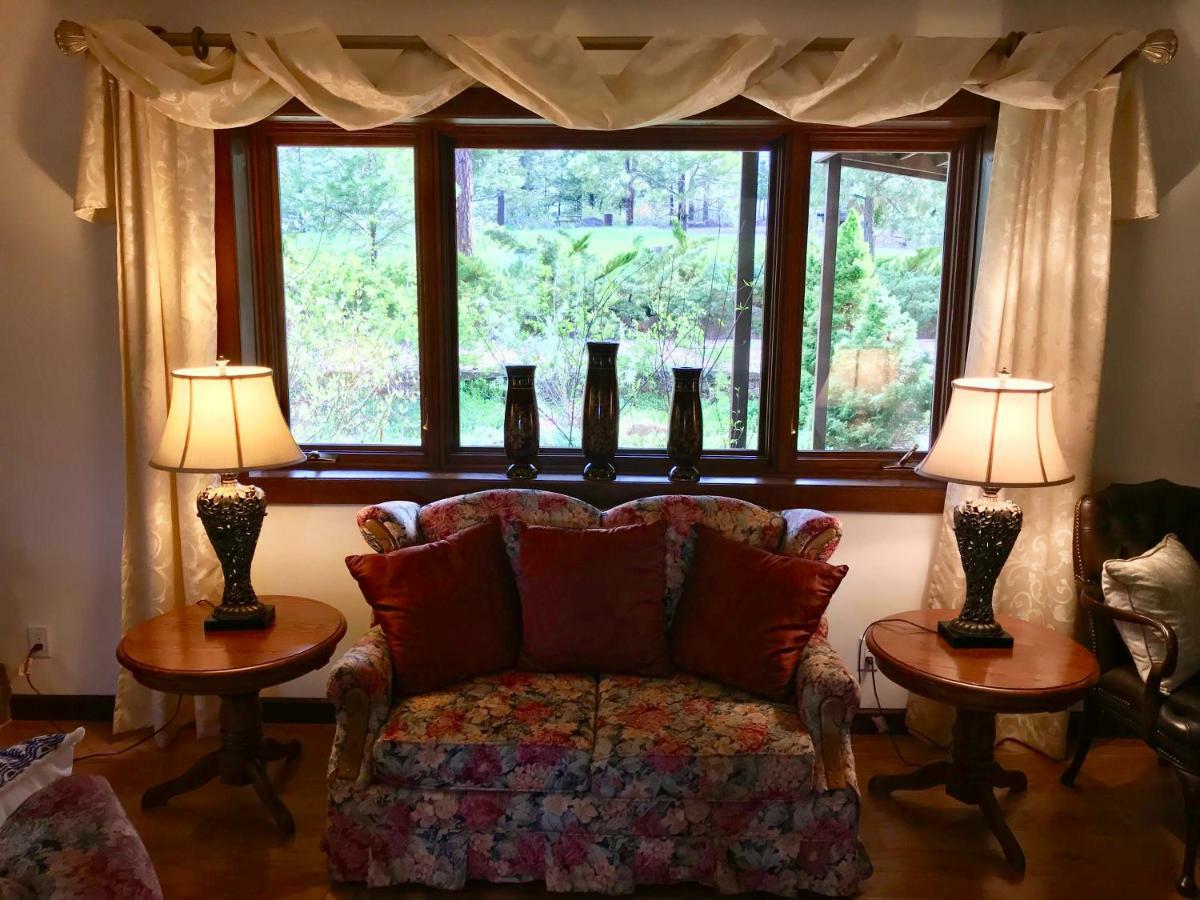 Canyon Crest Lodge พาโกซาสปริงส์ ภายนอก รูปภาพ